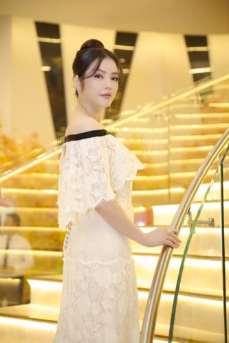 ly nha ky (6)