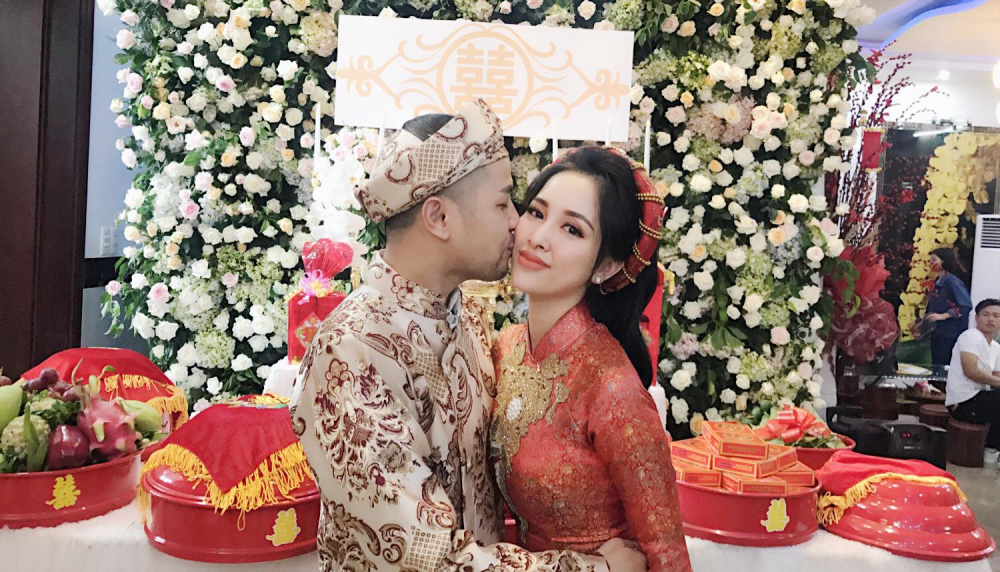 tiec cuoi anh trai bao th