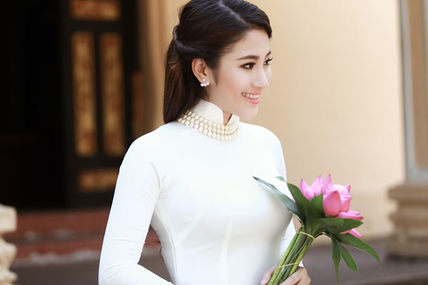 quy binh va to my hen ho 