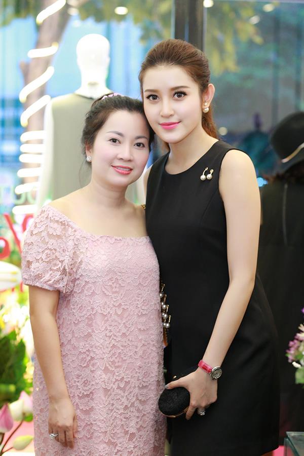 me a hau huyen my (15)