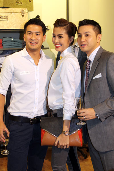 em chong tang thanh ha phillip nguyen (1)