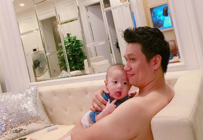ba xa viet anh bi che khong biet cham con (1)