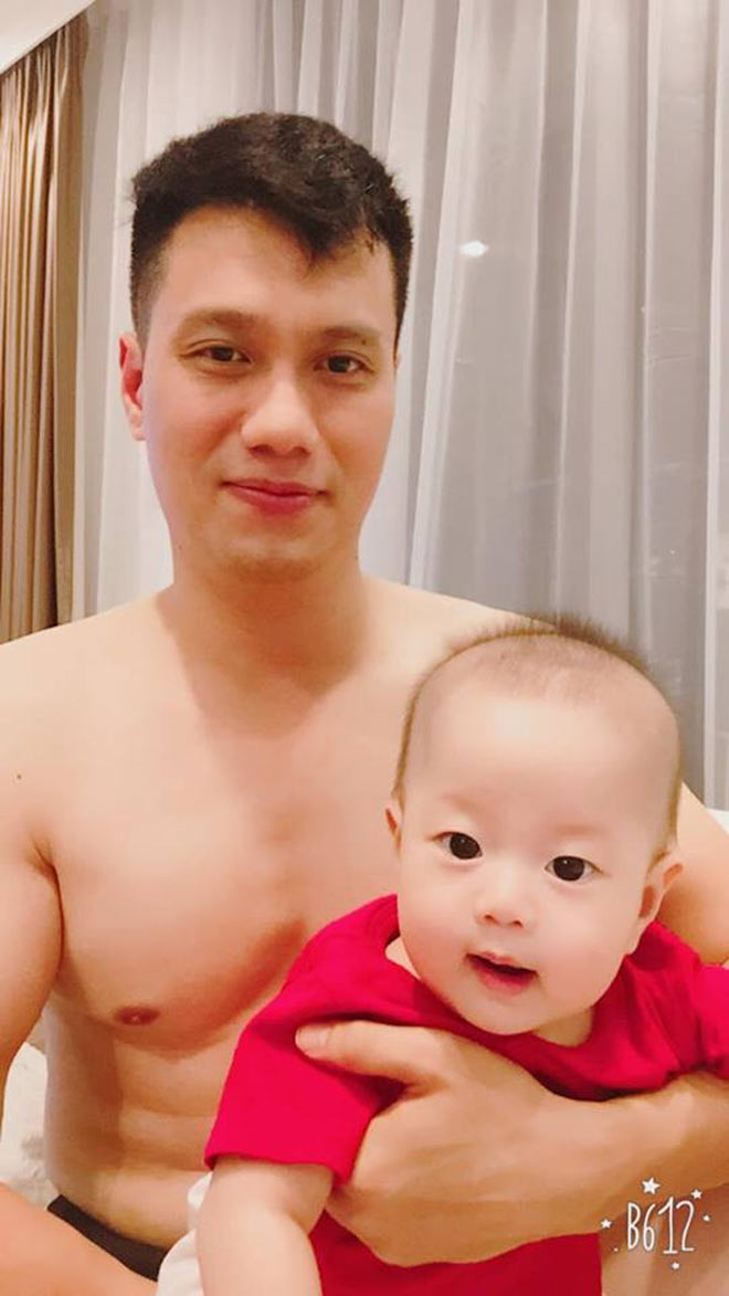 ba xa viet anh bi che khong biet cham con (2)
