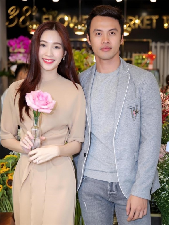 hoa hau thu thao (3)