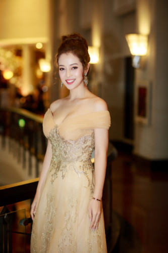 hoa hau jennifer pham (2)