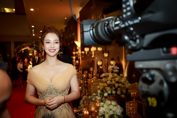 hoa hau jennifer pham (9)