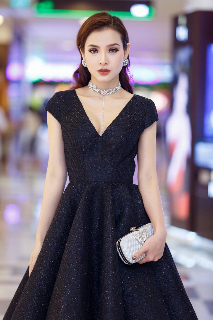 kieu minh tuan cat phuong