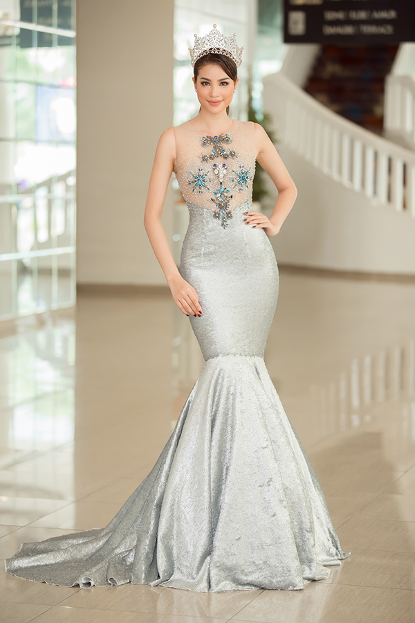 hoa hau pham huong dien d