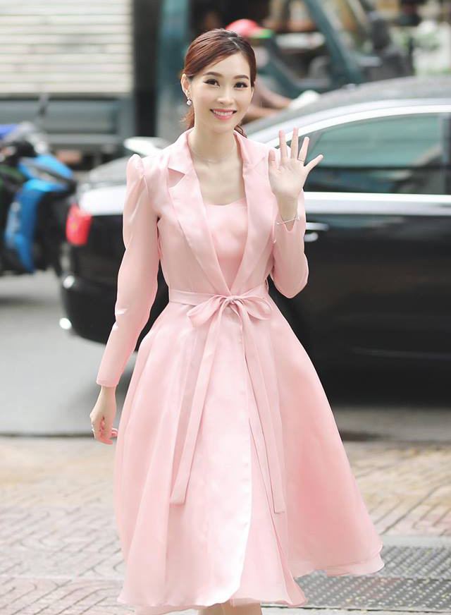 hoa hau dang thu thao (1)