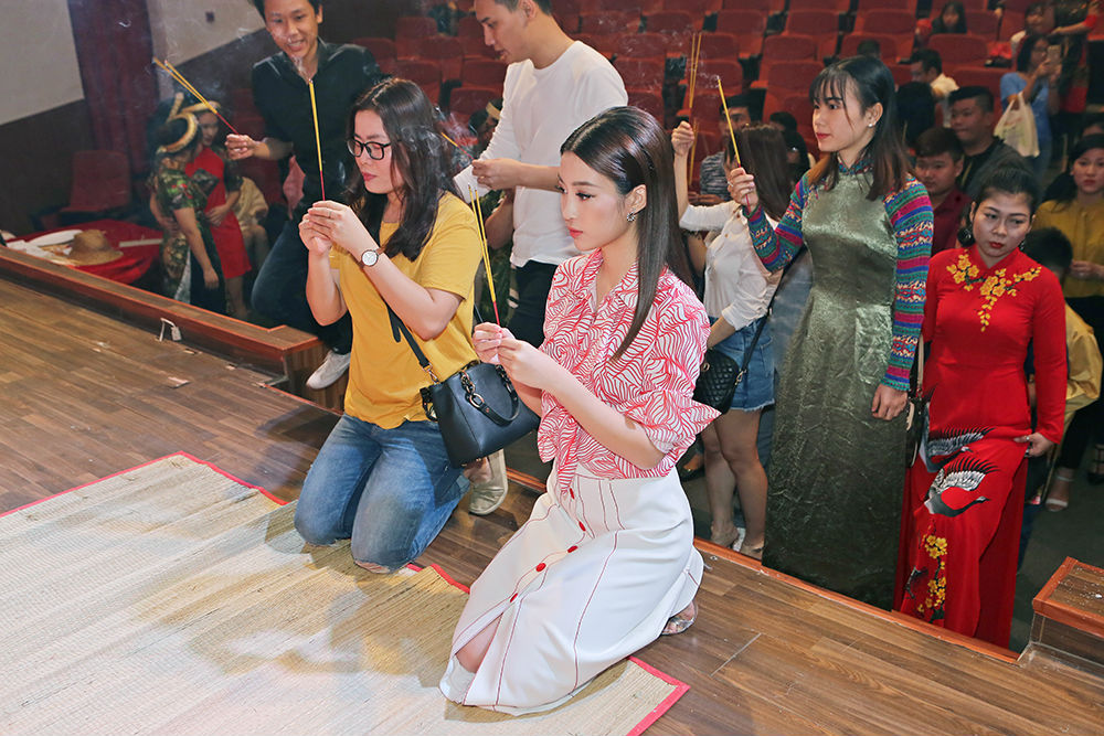 hoa hau do my linh (3)