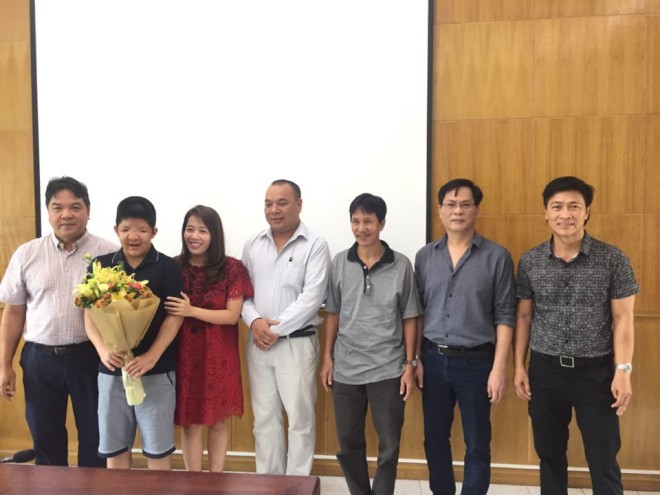 dien vien quoc tuan va bo