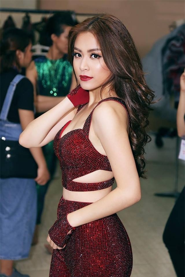 hoang thuy linh (6)