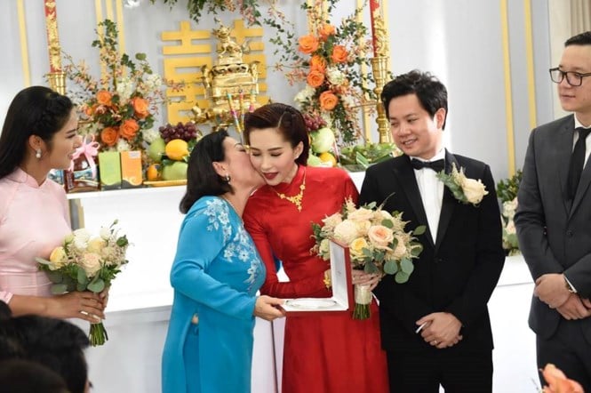 hoa hau dang thu thao (3)