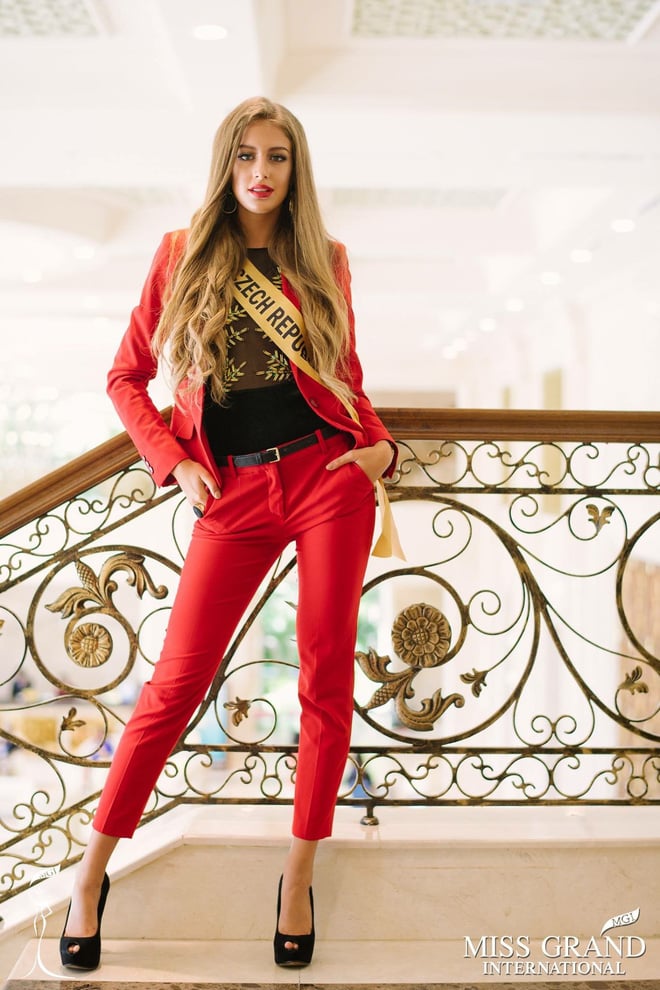 miss cong hoa sec (2)