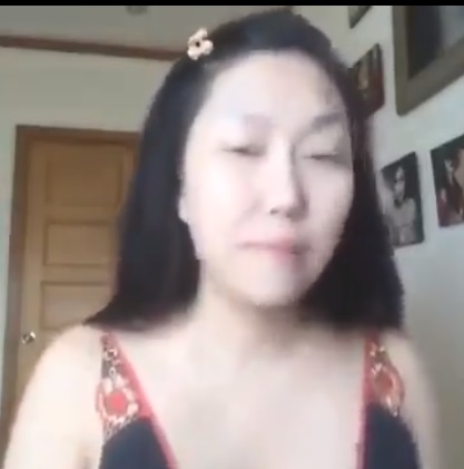 phi thanh van khoe mat mo