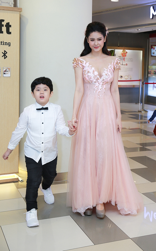truong quynh anh du su ki