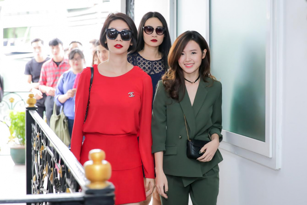 midu xuat hien sau on ao 