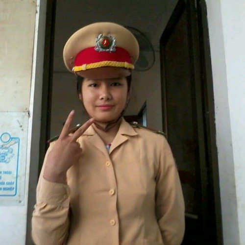 em gai pac bo sau 9 nam (