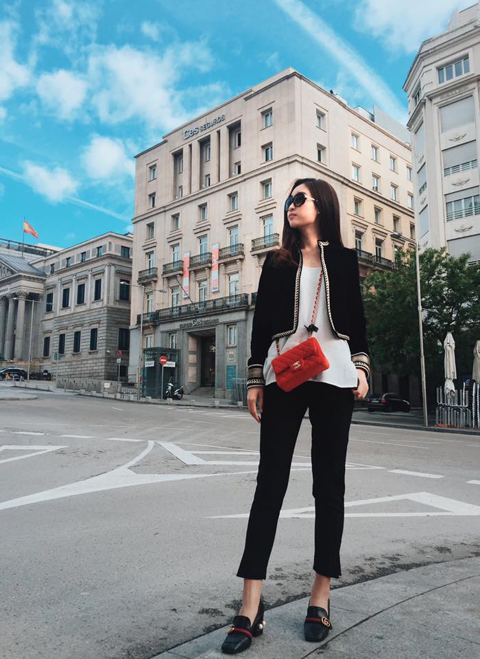 hoa hau ky duyen vuot mat