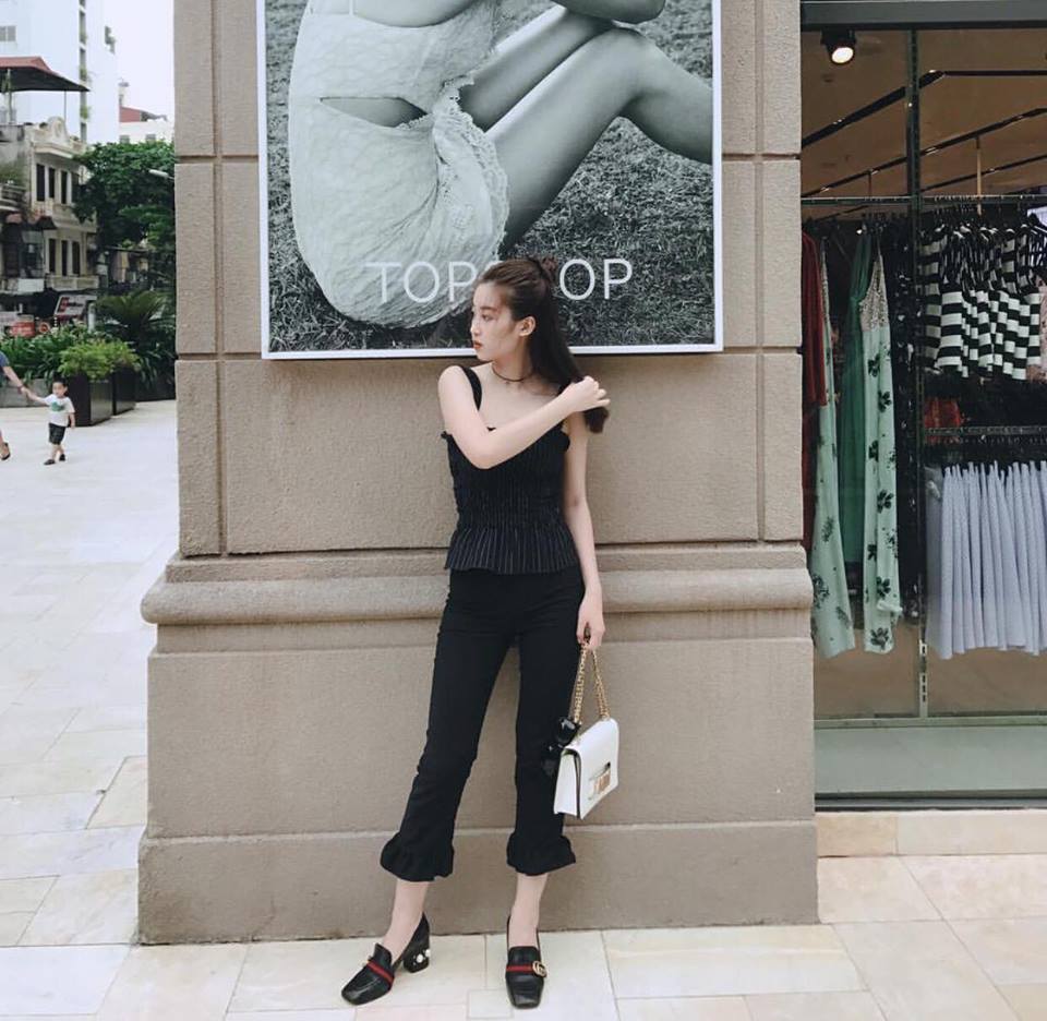 hoa hau ky duyen vuot mat