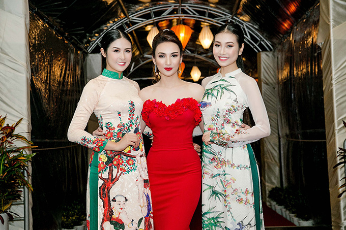 hoa hau ngoc han tai apec