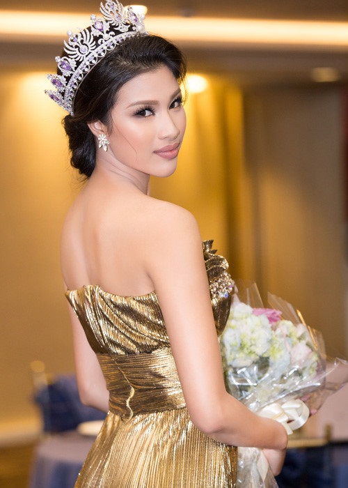 hoa hau dai duong ngan anh (3)
