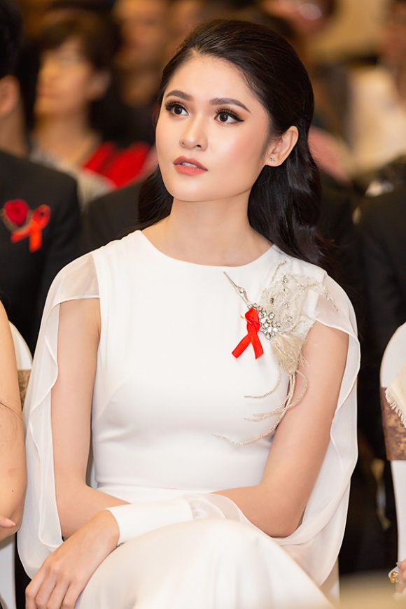 a hau thuy dung lo vong 2