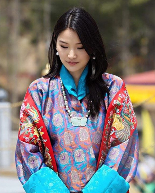 hoang hau tre nhat the gi