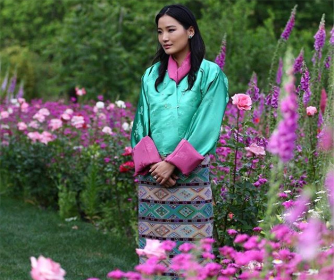 hoang hau tre nhat the gi