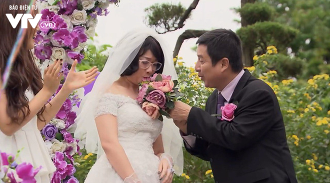xuat hien anh cuoi chi tr