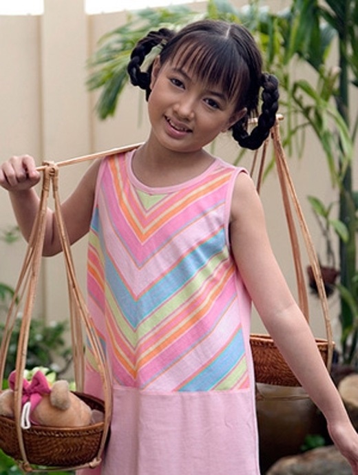 nhan sac xuan nghi (1)