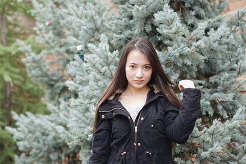 nhan sac xuan nghi (4)