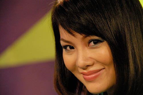 nhan sac mc bach duong (7)
