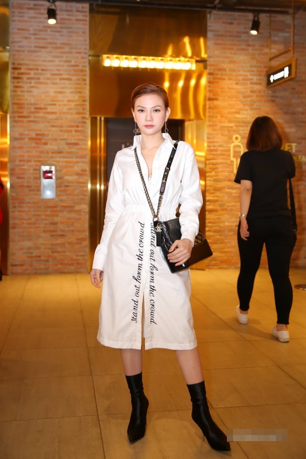 thu thuy (2)