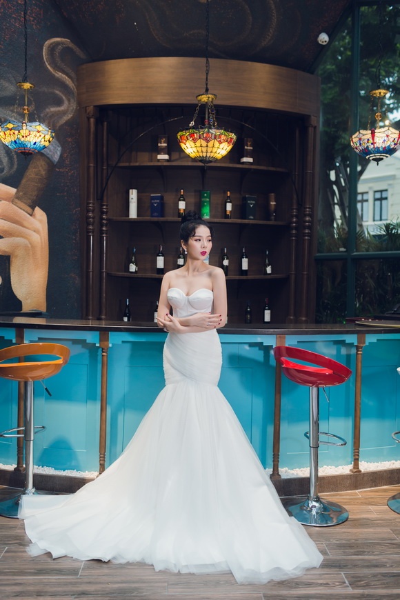 le quyen dien vay cuoi (1