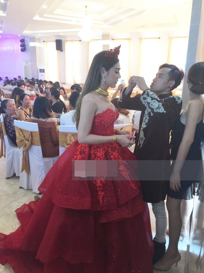 vay cuoi lam chi khanh (15)