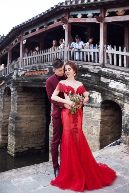 vay cuoi lam chi khanh (3)