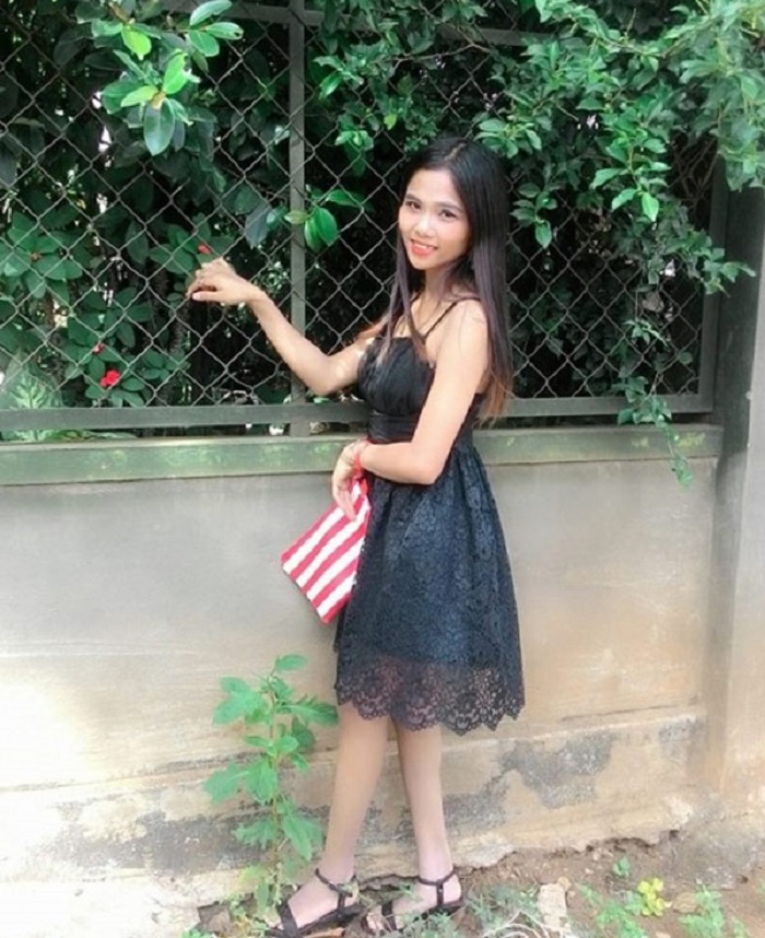 nhan sac em gai hoa hau hoan vu hhen nie (4)