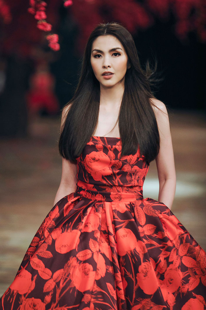 le quyen dung hang vay voi tang thanh ha (8)
