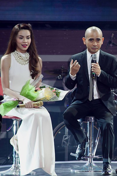 duc tri ho ngoc ha (1)