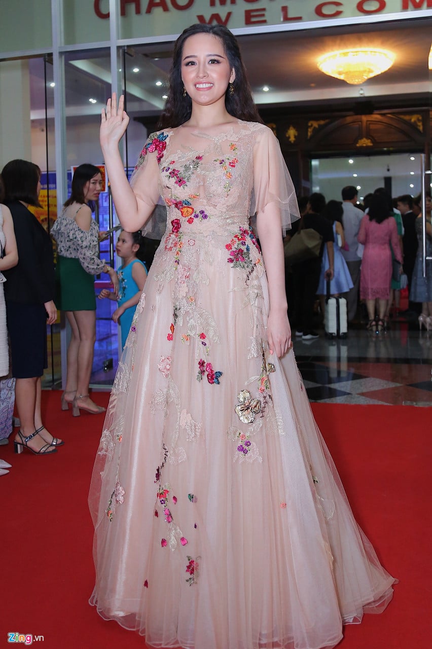 mai phuong thuy
