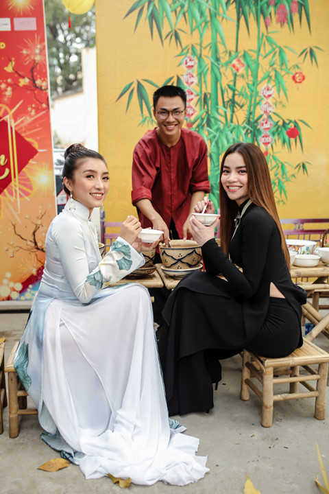 ho ngoc ha dien ao dai den (4)