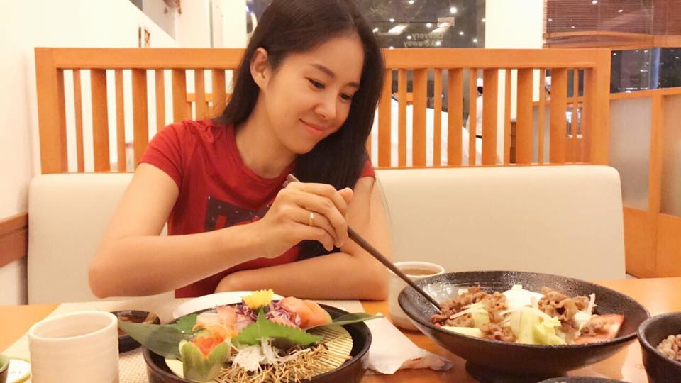 mat moc cua dien vien le phuong (7)