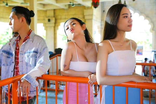 Thúy Vi trong phim mới là kẻ thứ 3 đi giật bồ Ngọc Thảo