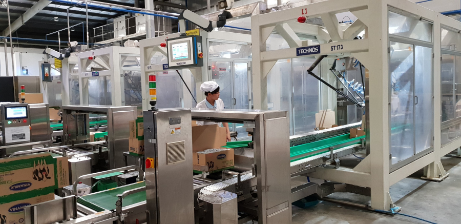 Máy móc thiết bị, dây chuyền sản xuất tại nhà máy sữa Cần Thơ