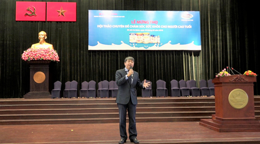 PSG TS BS Nguyễn Anh Tuấn - Đại học Y Dược Tp.HCM phát biểu tại buổi lễ