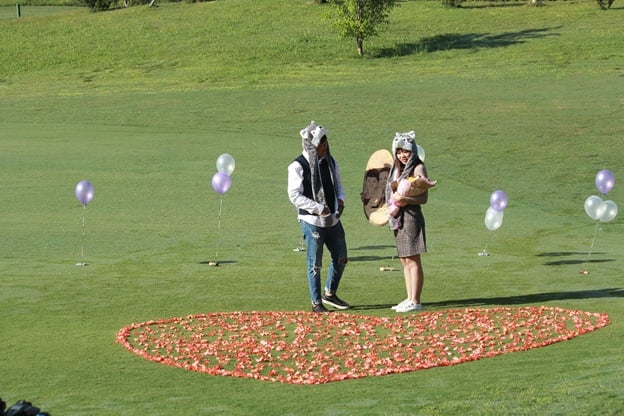 Tỏ tình lãng mạn trên sân golf SAM Tuyền Lâm