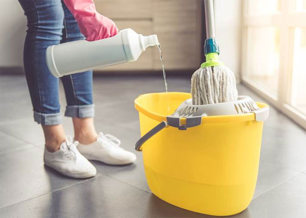 mopping3-6779-1502181215