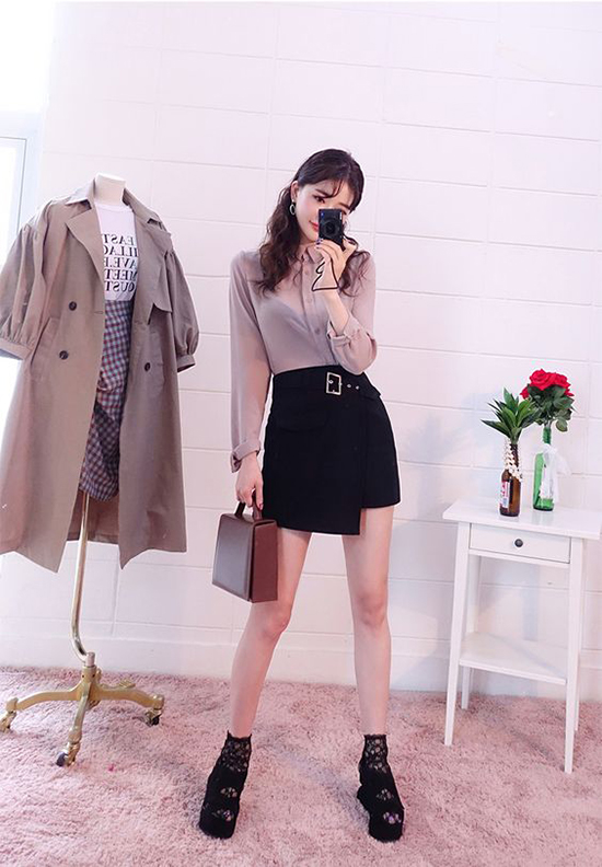 Những mẫu chân váy ngắn hợp mốt mùa hè vừa có thể mix đồ văn phòng vừa sử dụng làm Shbet999 com đăng nhập dạo phố.    