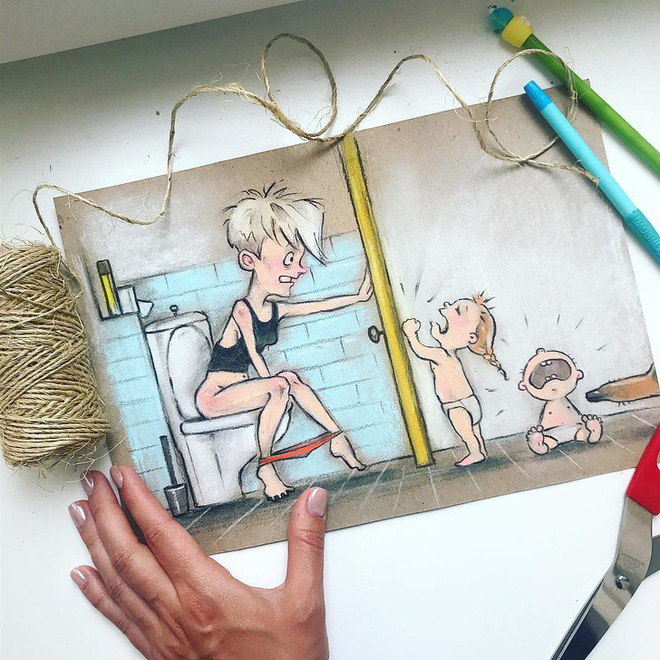 Câu hỏi đặt ra liệu các mẹ có thể ngồi lâu nhất phía sau cánh cửa nhà vệ sinh kia được mấy phút khi con luôn khóc lóc, kêu mẹ ở bên ngoài?